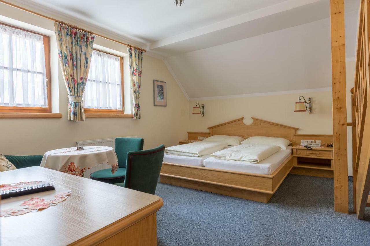 Party Hotel Taverne Obertauern Ngoại thất bức ảnh